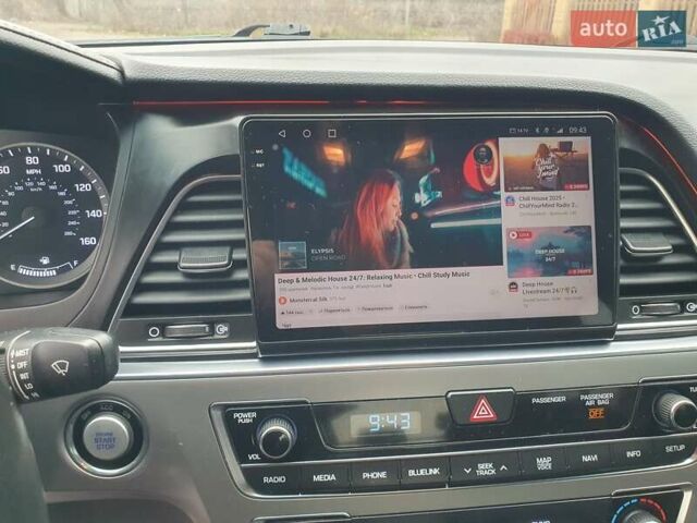 Белый Хендай Соната, объемом двигателя 2.36 л и пробегом 235 тыс. км за 11000 $, фото 23 на Automoto.ua