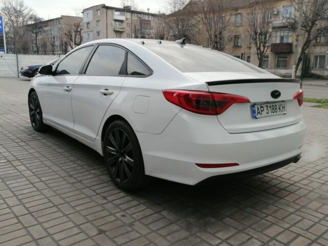 Білий Хендай Соната, об'ємом двигуна 2.4 л та пробігом 117 тис. км за 7500 $, фото 4 на Automoto.ua