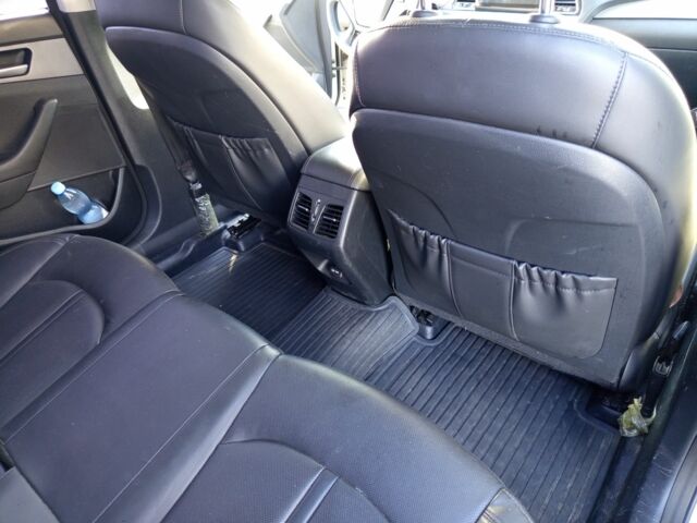 Білий Хендай Соната, об'ємом двигуна 0 л та пробігом 330 тис. км за 10000 $, фото 9 на Automoto.ua