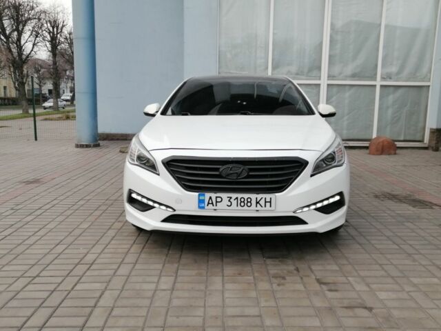 Білий Хендай Соната, об'ємом двигуна 2.4 л та пробігом 117 тис. км за 7500 $, фото 1 на Automoto.ua
