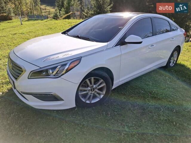 Белый Хендай Соната, объемом двигателя 2.36 л и пробегом 198 тыс. км за 8000 $, фото 4 на Automoto.ua