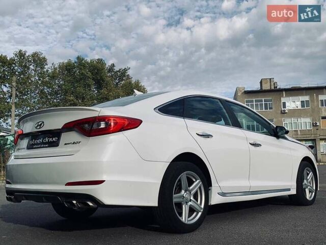 Белый Хендай Соната, объемом двигателя 2 л и пробегом 135 тыс. км за 11799 $, фото 11 на Automoto.ua