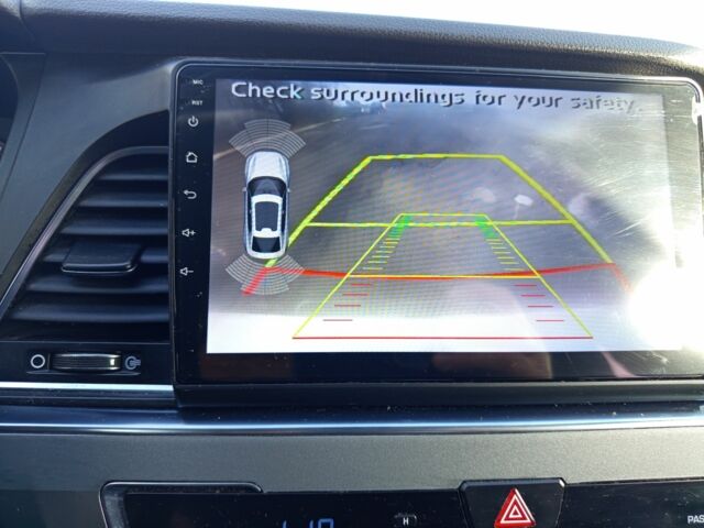 Білий Хендай Соната, об'ємом двигуна 0 л та пробігом 330 тис. км за 10000 $, фото 7 на Automoto.ua