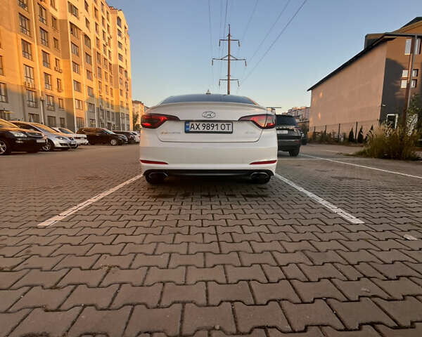 Белый Хендай Соната, объемом двигателя 2.36 л и пробегом 132 тыс. км за 10600 $, фото 26 на Automoto.ua