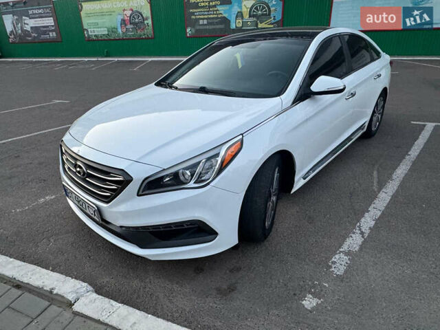 Білий Хендай Соната, об'ємом двигуна 2.4 л та пробігом 115 тис. км за 11000 $, фото 1 на Automoto.ua