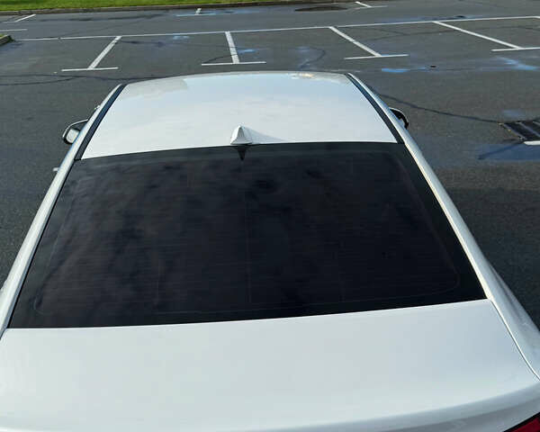 Білий Хендай Соната, об'ємом двигуна 2 л та пробігом 210 тис. км за 10200 $, фото 9 на Automoto.ua