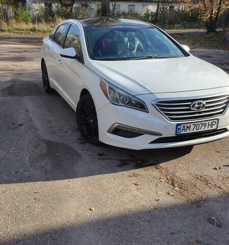 Білий Хендай Соната, об'ємом двигуна 2.36 л та пробігом 220 тис. км за 7900 $, фото 18 на Automoto.ua