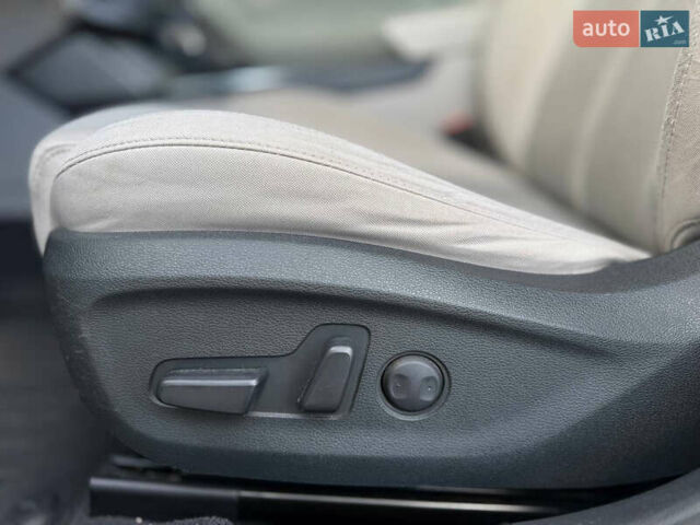 Хендай Соната 2014 у Дніпро (Дніпропетровську) на Automoto.ua Білий Хендай Соната, об'ємом двигуна 2.36 л та пробігом 160 тис. км за 9599 $, фото 28 на Automoto.ua