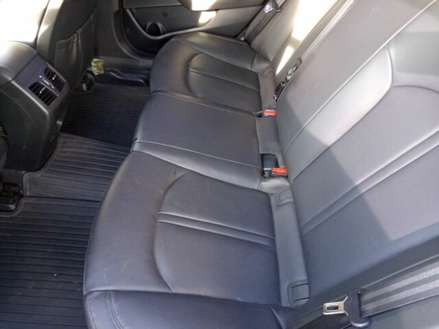 Білий Хендай Соната, об'ємом двигуна 0 л та пробігом 330 тис. км за 10000 $, фото 15 на Automoto.ua