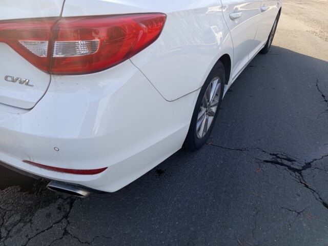 Білий Хендай Соната, об'ємом двигуна 0 л та пробігом 330 тис. км за 10000 $, фото 12 на Automoto.ua