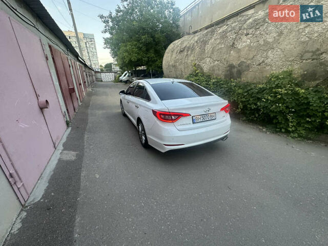 Білий Хендай Соната, об'ємом двигуна 2 л та пробігом 262 тис. км за 12700 $, фото 15 на Automoto.ua