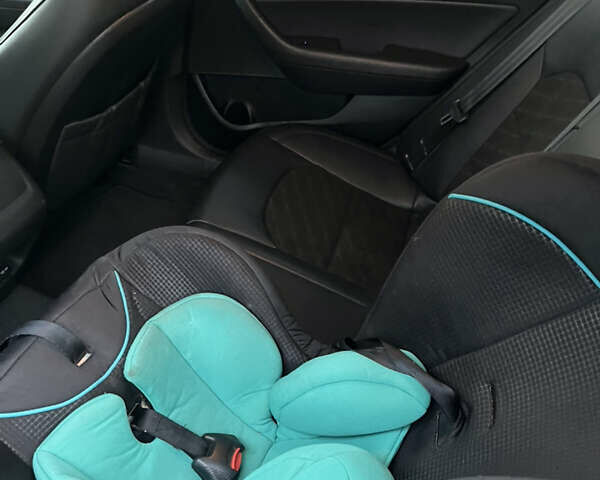 Белый Хендай Соната, объемом двигателя 2.36 л и пробегом 132 тыс. км за 10600 $, фото 41 на Automoto.ua