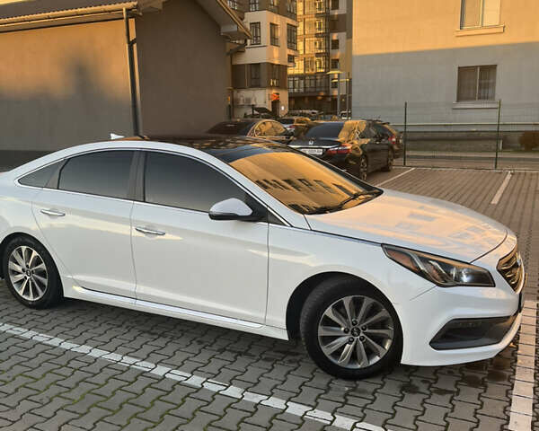 Белый Хендай Соната, объемом двигателя 2.36 л и пробегом 132 тыс. км за 10600 $, фото 8 на Automoto.ua