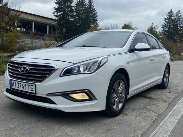 Білий Хендай Соната, об'ємом двигуна 2 л та пробігом 202 тис. км за 8200 $, фото 8 на Automoto.ua