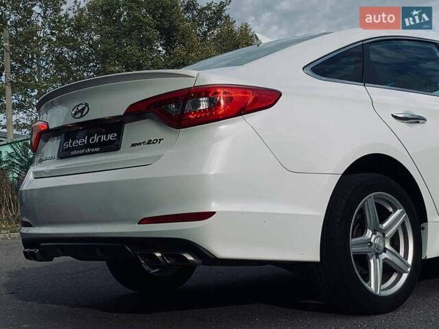 Белый Хендай Соната, объемом двигателя 2 л и пробегом 135 тыс. км за 11799 $, фото 9 на Automoto.ua