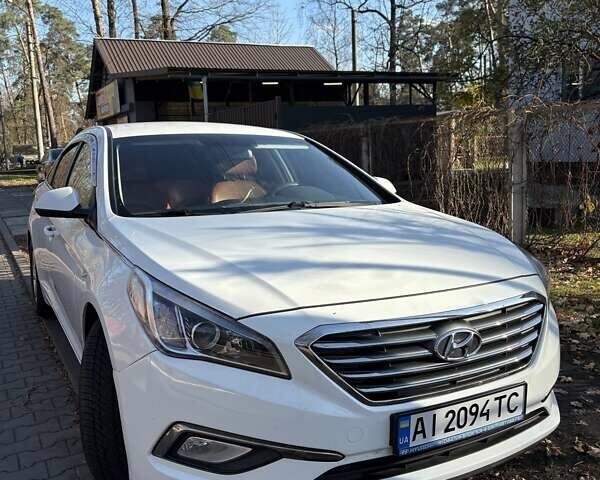 Білий Хендай Соната, об'ємом двигуна 2 л та пробігом 187 тис. км за 10200 $, фото 3 на Automoto.ua