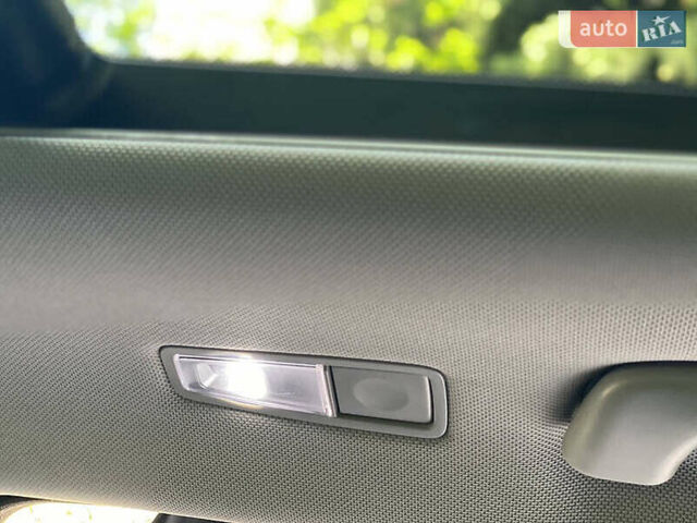 Хендай Соната 2015 в Киеве на Automoto.ua Белый Хендай Соната, объемом двигателя 2 л и пробегом 275 тыс. км за 15000 $, фото 13 на Automoto.ua