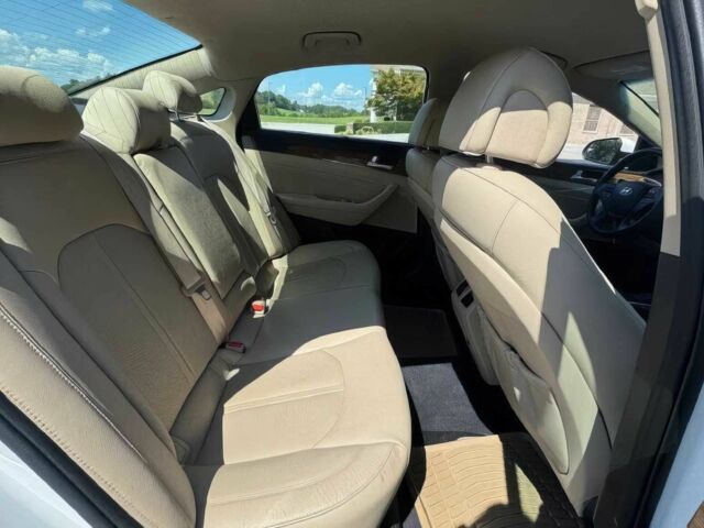 Хендай Соната 2015 в Львове на Automoto.ua Белый Хендай Соната, объемом двигателя 2.4 л и пробегом 75 тыс. км за 1800 $, фото 8 на Automoto.ua