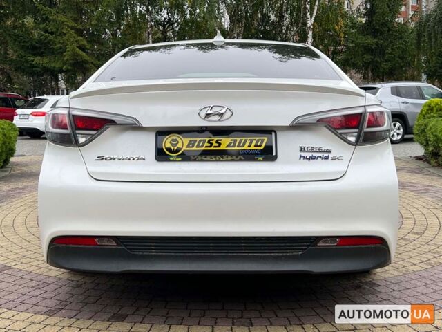Білий Хендай Соната, об'ємом двигуна 2 л та пробігом 156 тис. км за 14999 $, фото 4 на Automoto.ua