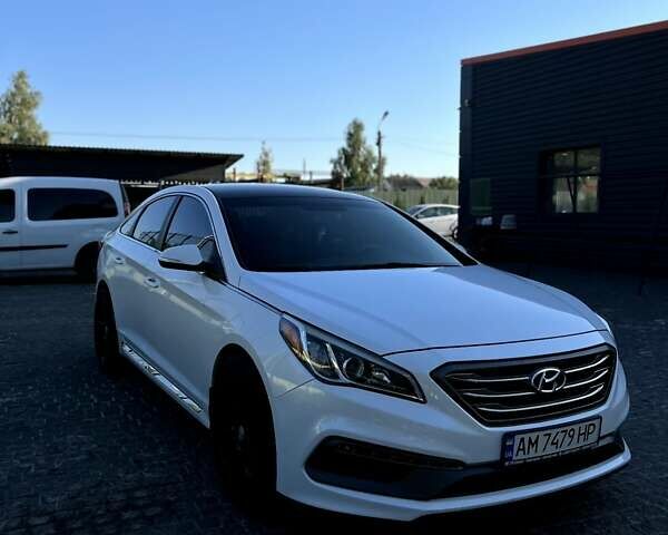 Белый Хендай Соната, объемом двигателя 2.4 л и пробегом 160 тыс. км за 11000 $, фото 10 на Automoto.ua