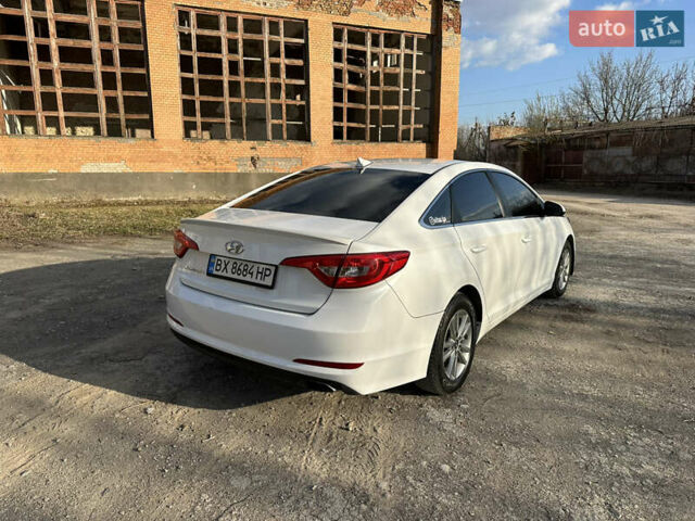 Белый Хендай Соната, объемом двигателя 2.36 л и пробегом 153 тыс. км за 9599 $, фото 8 на Automoto.ua
