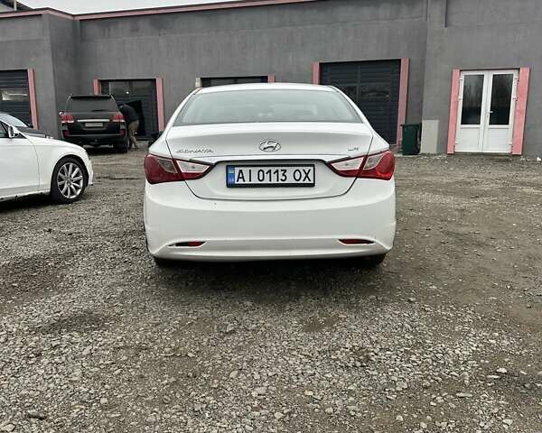 Білий Хендай Соната, об'ємом двигуна 2 л та пробігом 550 тис. км за 5900 $, фото 3 на Automoto.ua