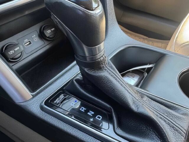 Хендай Соната 2015 в Львове на Automoto.ua Белый Хендай Соната, объемом двигателя 2.4 л и пробегом 75 тыс. км за 1800 $, фото 7 на Automoto.ua