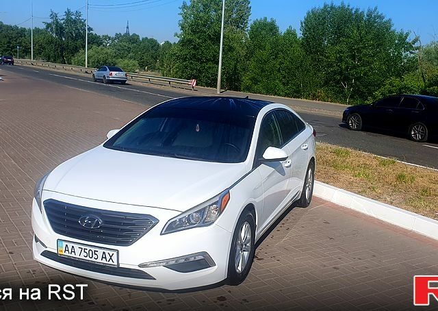 Білий Хендай Соната, об'ємом двигуна 2.4 л та пробігом 150 тис. км за 9000 $, фото 5 на Automoto.ua