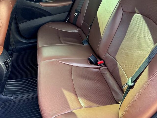 Хендай Соната 2015 в Одессе на Automoto.ua Белый Хендай Соната, объемом двигателя 2 л и пробегом 532 тыс. км за 7500 $, фото 9 на Automoto.ua