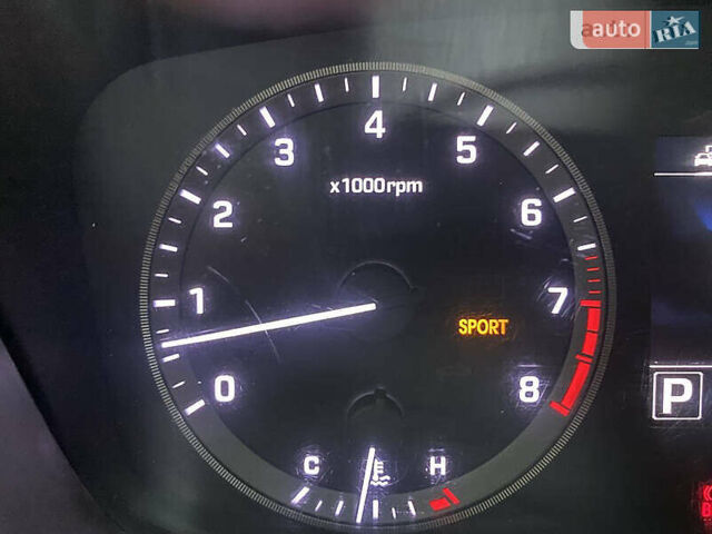 Хендай Соната 2015 в Киеве на Automoto.ua Белый Хендай Соната, объемом двигателя 2 л и пробегом 275 тыс. км за 15000 $, фото 16 на Automoto.ua