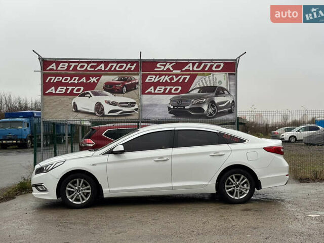 Белый Хендай Соната, объемом двигателя 2 л и пробегом 355 тыс. км за 9900 $, фото 46 на Automoto.ua