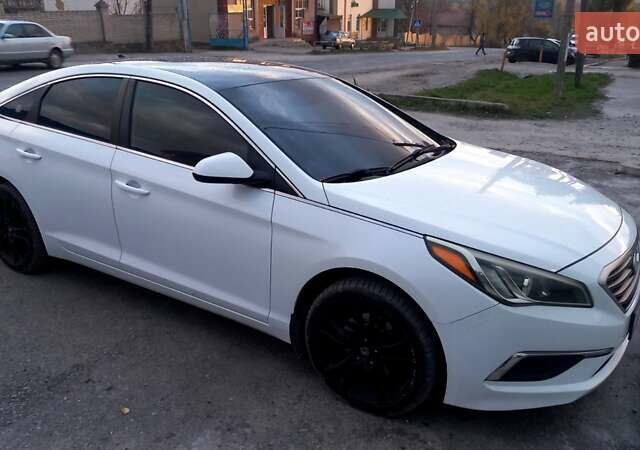 Белый Хендай Соната, объемом двигателя 2.4 л и пробегом 189 тыс. км за 8900 $, фото 19 на Automoto.ua