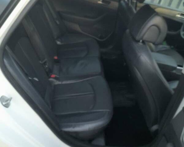 Білий Хендай Соната, об'ємом двигуна 2 л та пробігом 303 тис. км за 11500 $, фото 16 на Automoto.ua