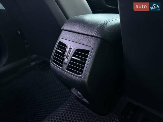 Білий Хендай Соната, об'ємом двигуна 2 л та пробігом 161 тис. км за 9999 $, фото 19 на Automoto.ua