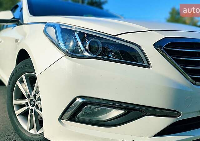Хендай Соната 2016 в Днепре (Днепропетровске) на Automoto.ua Белый Хендай Соната, объемом двигателя 2 л и пробегом 412 тыс. км за 9999 $, фото 5 на Automoto.ua