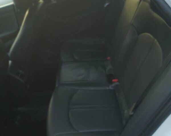 Білий Хендай Соната, об'ємом двигуна 2 л та пробігом 303 тис. км за 11500 $, фото 15 на Automoto.ua
