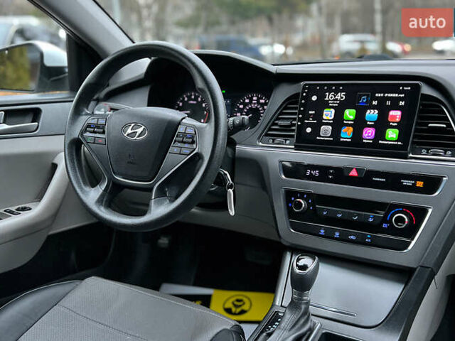 Белый Хендай Соната, объемом двигателя 2.36 л и пробегом 123 тыс. км за 9200 $, фото 19 на Automoto.ua