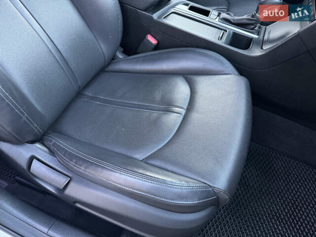 Білий Хендай Соната, об'ємом двигуна 2 л та пробігом 161 тис. км за 9999 $, фото 13 на Automoto.ua