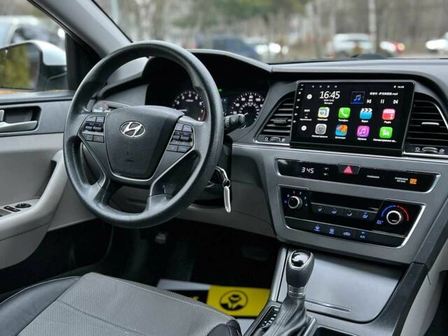 Белый Хендай Соната, объемом двигателя 2.4 л и пробегом 123 тыс. км за 9200 $, фото 19 на Automoto.ua