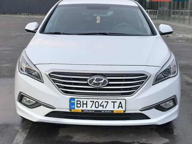 Білий Хендай Соната, об'ємом двигуна 2 л та пробігом 303 тис. км за 11500 $, фото 8 на Automoto.ua