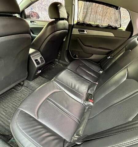 Білий Хендай Соната, об'ємом двигуна 2 л та пробігом 284 тис. км за 9299 $, фото 6 на Automoto.ua