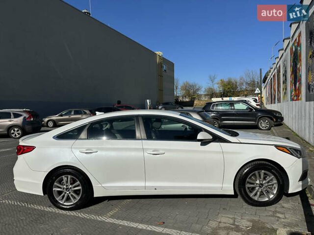 Хендай Соната 2016 в Львове на Automoto.ua Белый Хендай Соната, объемом двигателя 2.4 л и пробегом 123 тыс. км за 10999 $, фото 14 на Automoto.ua