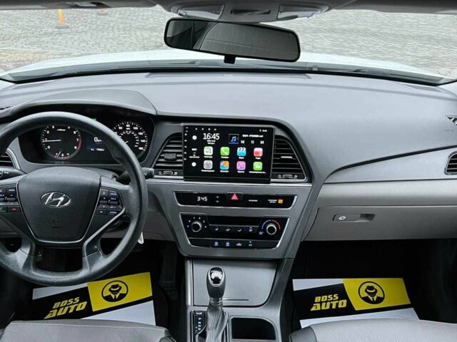 Белый Хендай Соната, объемом двигателя 2.4 л и пробегом 123 тыс. км за 9200 $, фото 13 на Automoto.ua