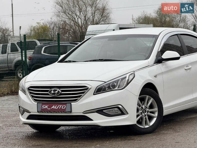 Белый Хендай Соната, объемом двигателя 2 л и пробегом 355 тыс. км за 9900 $, фото 39 на Automoto.ua