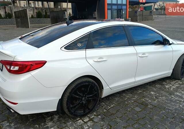 Белый Хендай Соната, объемом двигателя 2.4 л и пробегом 189 тыс. км за 8900 $, фото 9 на Automoto.ua