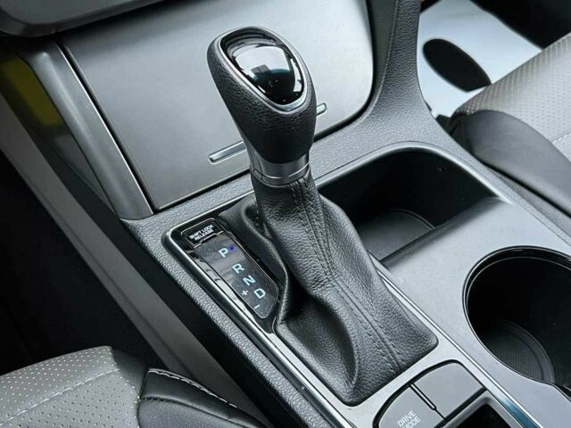 Белый Хендай Соната, объемом двигателя 2.4 л и пробегом 123 тыс. км за 9200 $, фото 17 на Automoto.ua