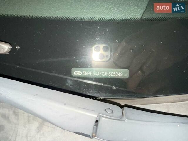 Белый Хендай Соната, объемом двигателя 2.36 л и пробегом 80 тыс. км за 13000 $, фото 40 на Automoto.ua