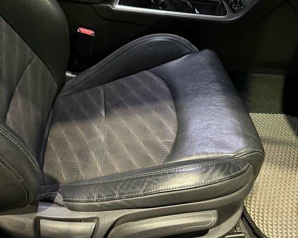 Белый Хендай Соната, объемом двигателя 2.36 л и пробегом 80 тыс. км за 13000 $, фото 10 на Automoto.ua