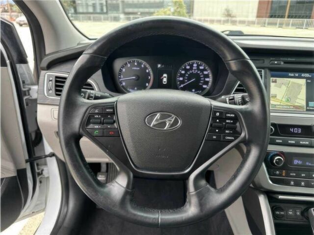 Белый Хендай Соната, объемом двигателя 2.4 л и пробегом 70 тыс. км за 8650 $, фото 9 на Automoto.ua