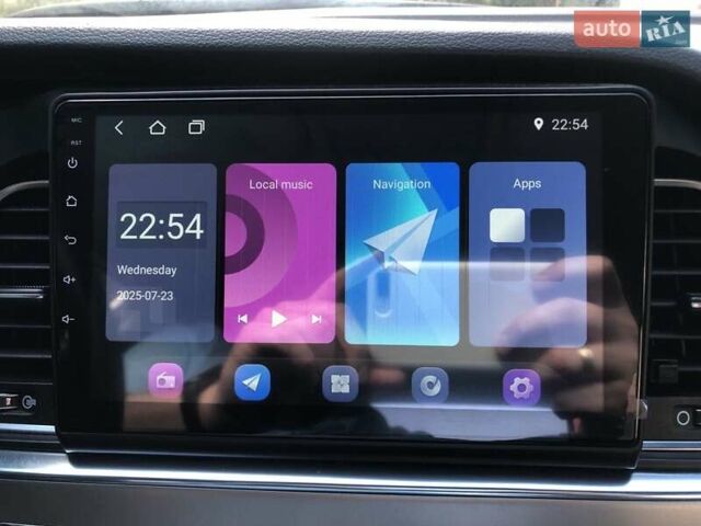 Білий Хендай Соната, об'ємом двигуна 2 л та пробігом 444 тис. км за 9990 $, фото 12 на Automoto.ua